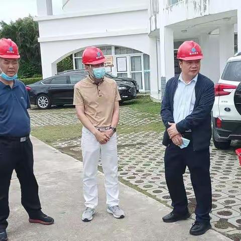 海南省水务厅政法监督处陈永阳处长带队到陵水县开展“五一”节期间水务安全生产督导检查