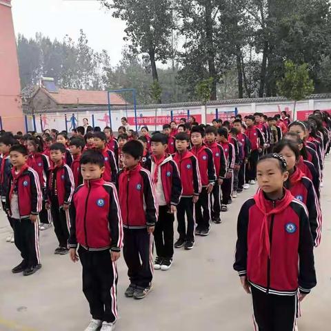 皇集乡中心小学第九周升旗仪式
