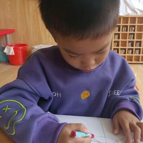 德文幼儿园阳光班晚间播报