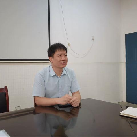 开学聚教研，齐心谱新篇——记南方第三小学教研组长、备课组长会议