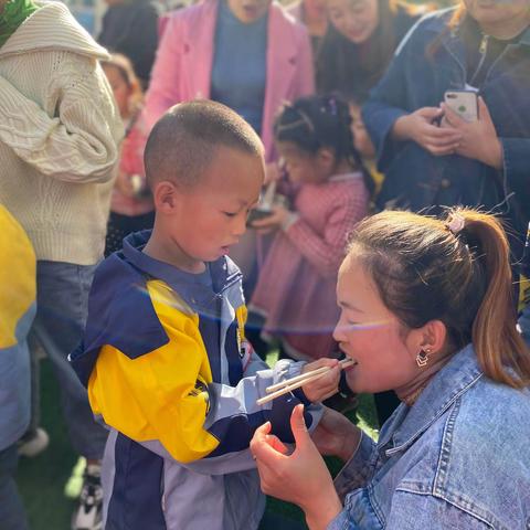 “九九重阳，温情暖暖”王幼大班组重阳节活动