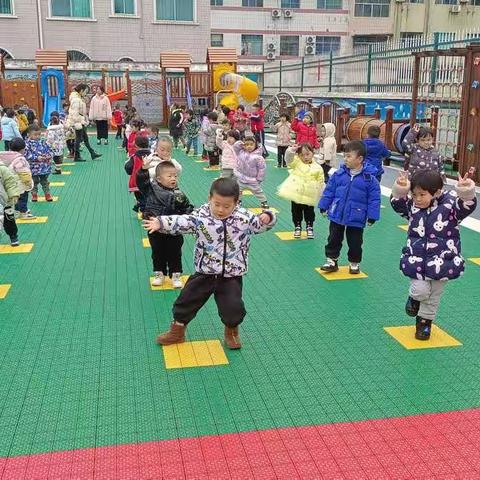 黔西市七巧板幼儿园苹果🍎班第十三周周报