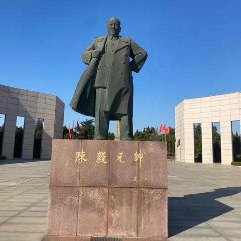 莱芜战役纪念馆+雪野湖一日游