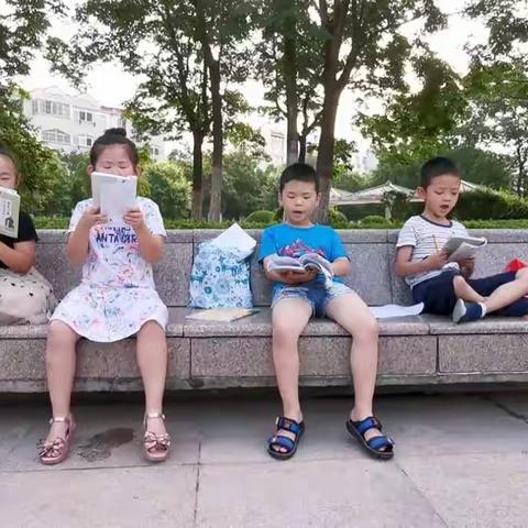濮阳市油田五小一（1）班盟城小分队暑假阅读第一期结束篇
