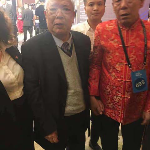 五言鸣声