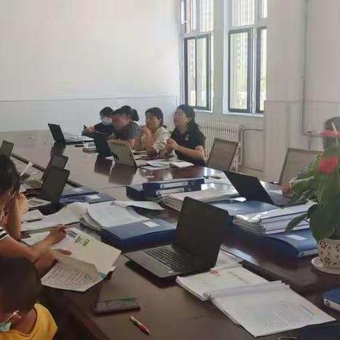 研途漫漫不停辍，踔厉奋发正当时——烟台大学附属中学石明校区2022年“互联网+教师专业发展”远程研修活动