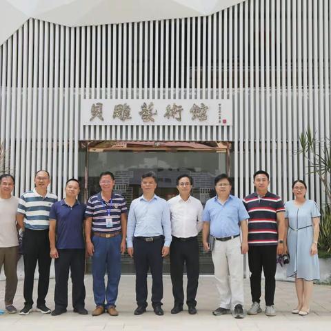 弘扬民族团结精神，讲好民族团结故事