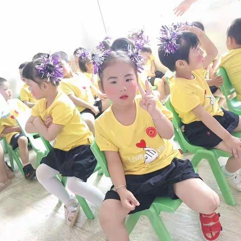 祖国的🌺父母的🌟爷爷奶奶的❤️外公外婆的👧👦今天一定是你门最开心幸福的日子…