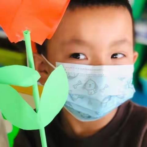 浓情五月·感爱母恩—记杜村中心幼儿园中二班母亲节系列活动