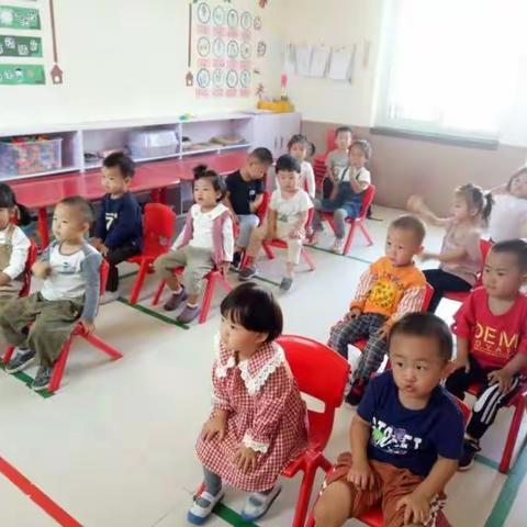 区二幼小三班幼儿成长篇