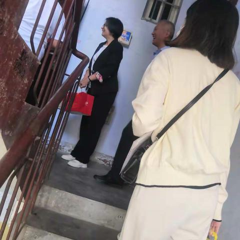 “九九重阳节，浓浓敬老情”莱芜区寨里镇重阳节走访活动