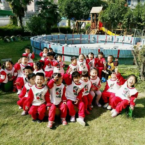 趣玩雪花片――毛毛虫变蝴蝶