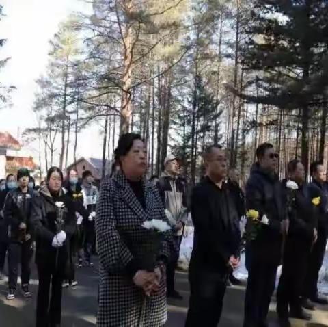 伊美区退役军人事务局开展“2023·崇尚·清明祭英烈”系列活动