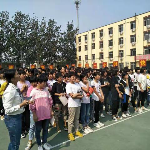 迎国庆，实验中学跳绳比赛火热进行