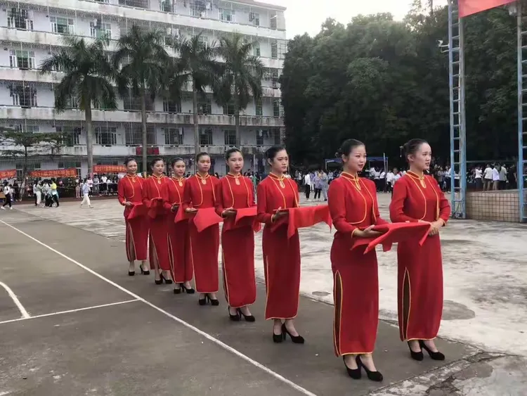 湛江卫生学校团委招新