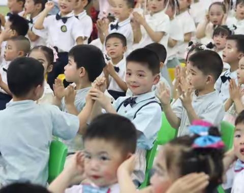 “童心向党，筑梦争章”——记铜梁区少云镇中心幼儿园六一文艺汇演