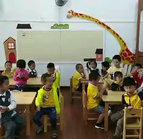 龙海幼儿园中班“感恩周” 感恩有你！