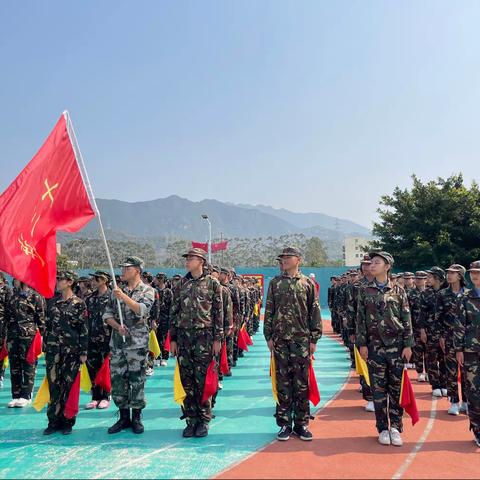 “体验军旅生活，炼就钢铁意志”—记太子湾学校无问6班爱国主义教育活动