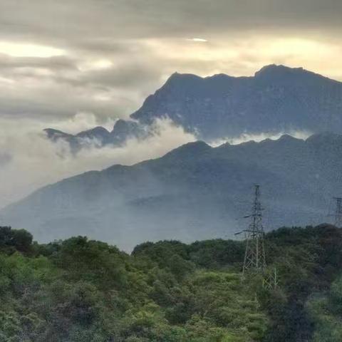 游峨眉罗峰庵小记