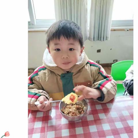 易德幼儿园中二班生活集锦