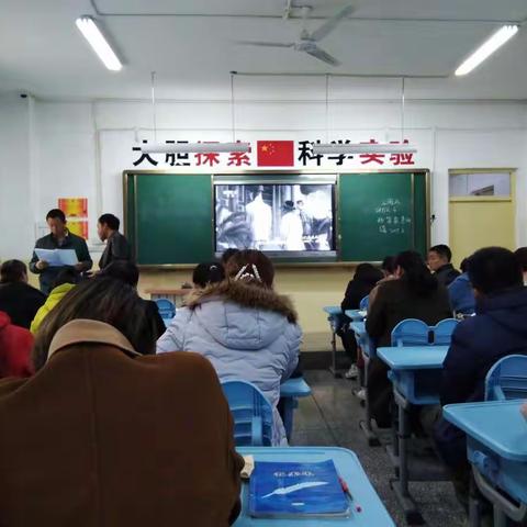 走在大路上