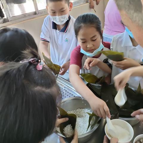 【五月端阳，粽叶飘香】——尼山镇白村小学开展庆端午系列教育活动