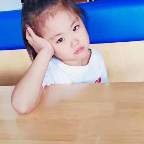 积极向上 神墨小学员 赵嘉笑