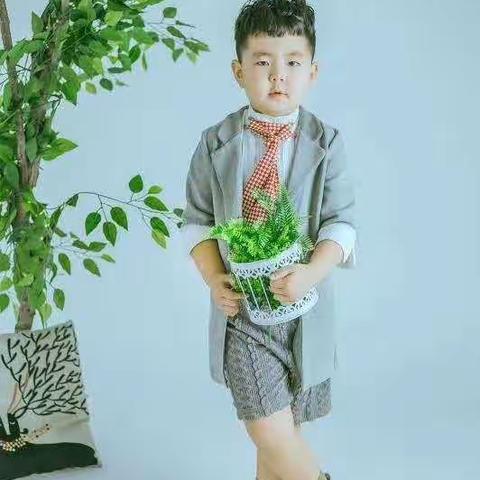 积极向上 神墨小学员 冯耀耀