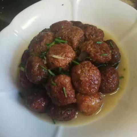 《全家福》《团团圆圆》