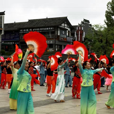 迎国庆.庆中秋（1）“百姓大舞台”文艺展演