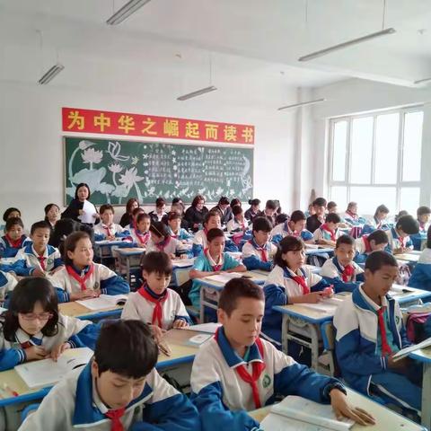 吐古其乡中学数学教研组活动