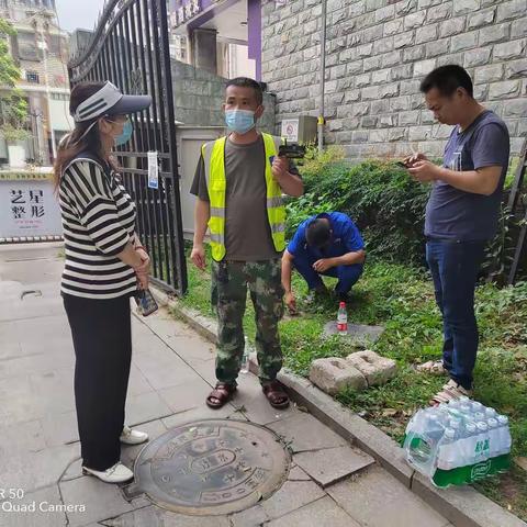 下基层察民情解民忧暖民心｜南湖街道华锦社区：社区携手水务职能部门，高效解决居民用水疑难问题