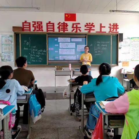 宫营子小学“一日一课”推进活动