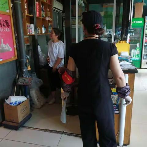 疫情防控与油烟治理并行——金耀街道鼎立社区