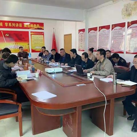 《职工线上教育培训平台项目》建设方案专家评审会在教育中心举行