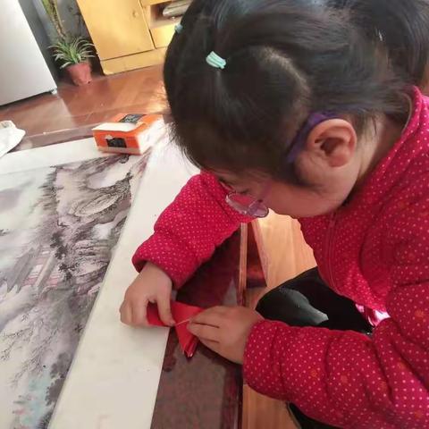 停课不停学，宅家欢乐多——里则幼教集团中心幼儿园大三班