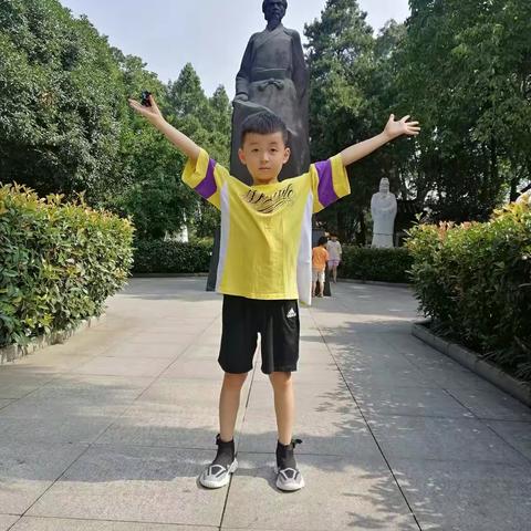 【一六班王浩远】记录暑假生活的点滴事情。。。