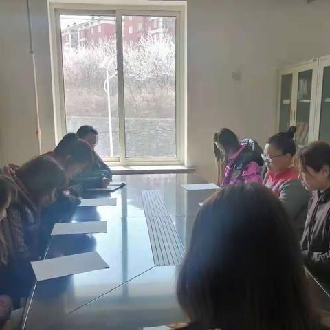 入户开展“全民国家安全教育”宣传日