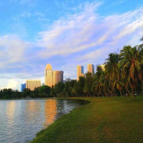 骑行完全缘于自身的爱好，渐渐变成了一种需要。每周必骑，雷打不动。爱上骑行，一往情深，乐此不疲。