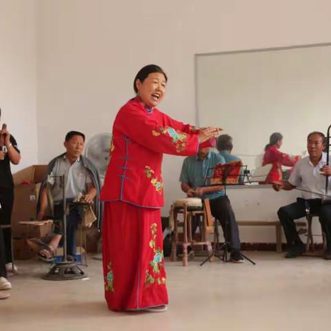 “我们的中国梦”——文化进万家暨文艺排练正当时