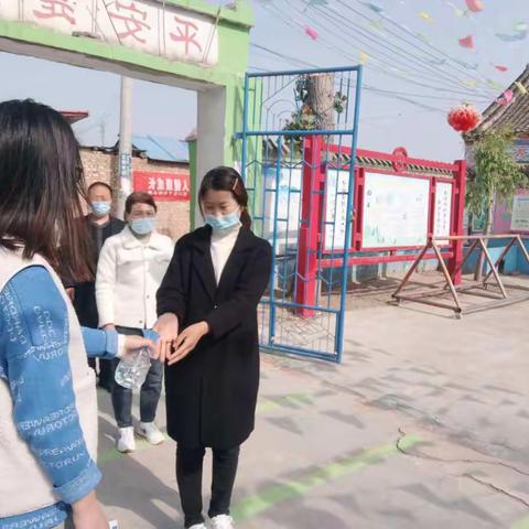 “疫”别多日，“又”见美好——于伯岗小学返学复学准备