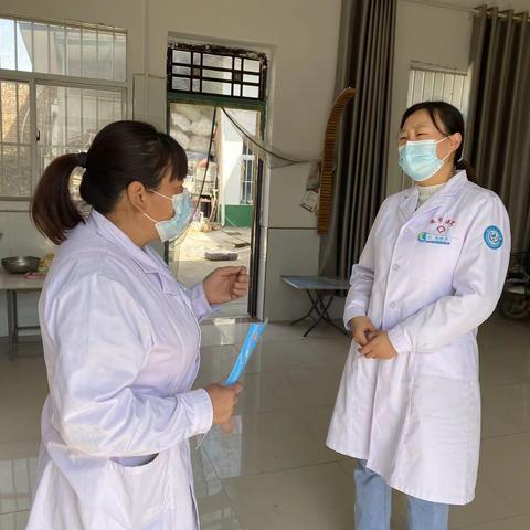 固市中心卫生院开展疑似动态监测入户排查工作