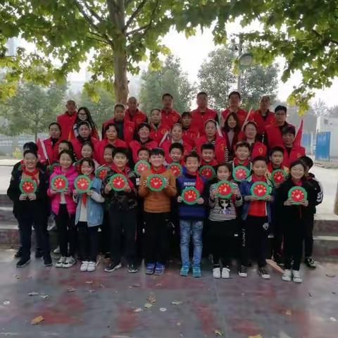 将责任传递，用爱心护学——许洼小学五六班护学