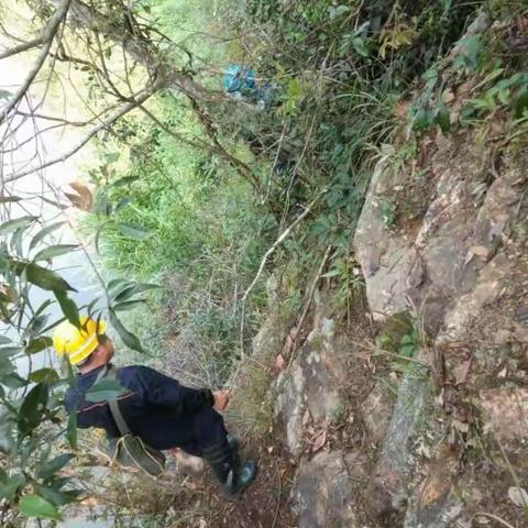 我们的自来水源出在大山深处水龙坑