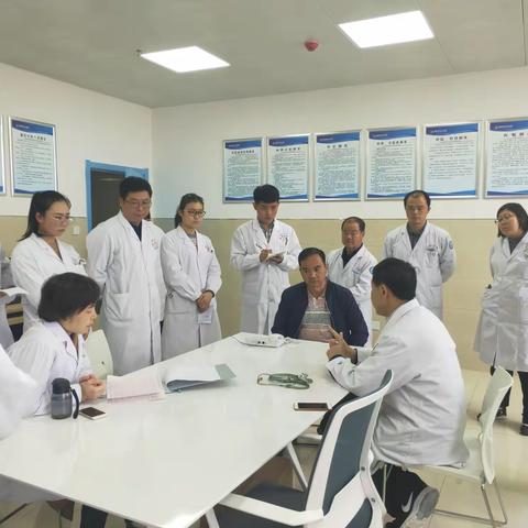 “不忘初心、牢记使命”优质服务下基层——业务帮扶和联合义诊