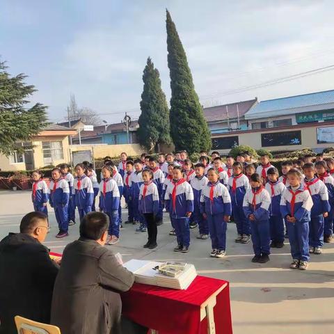 表彰优秀学生，彰显榜样力量——郭家庄小学学生表彰大会