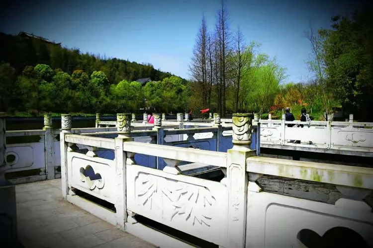 盘龙大观园美轮美奂的生态休闲之地……