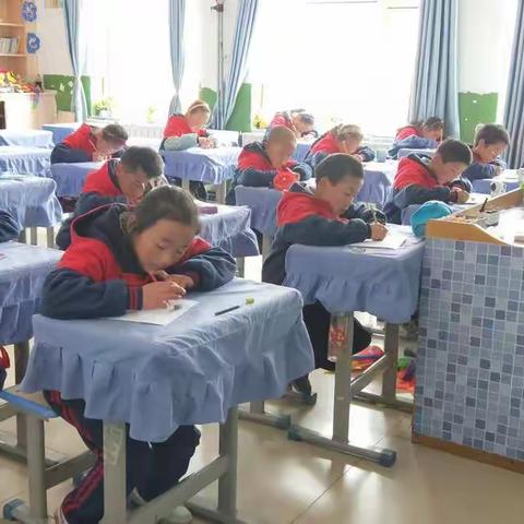 默勒小学“我爱记单词”低年级英语单词拼写比赛