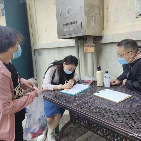 忠诚的守护者，平凡的网格员