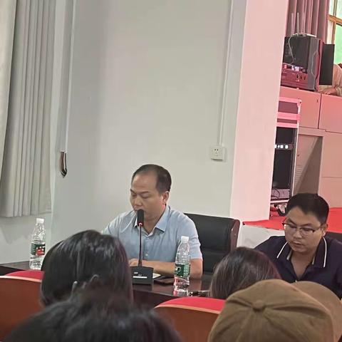 从“新”开始，向“心”而行——安平中小召开2023年秋季开学工作部署会